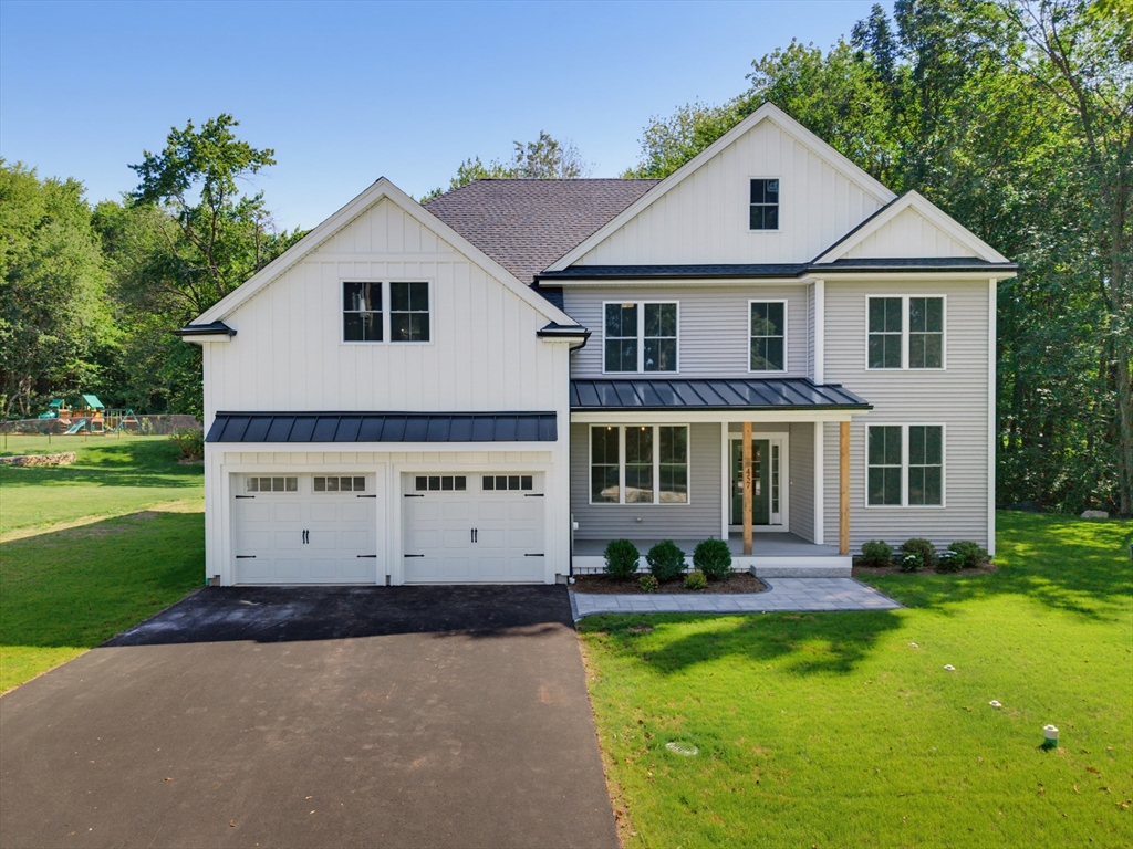 457 Walnut St in Shrewsbury