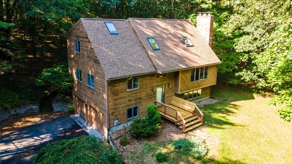 3 Sargent Rd in Bolton
