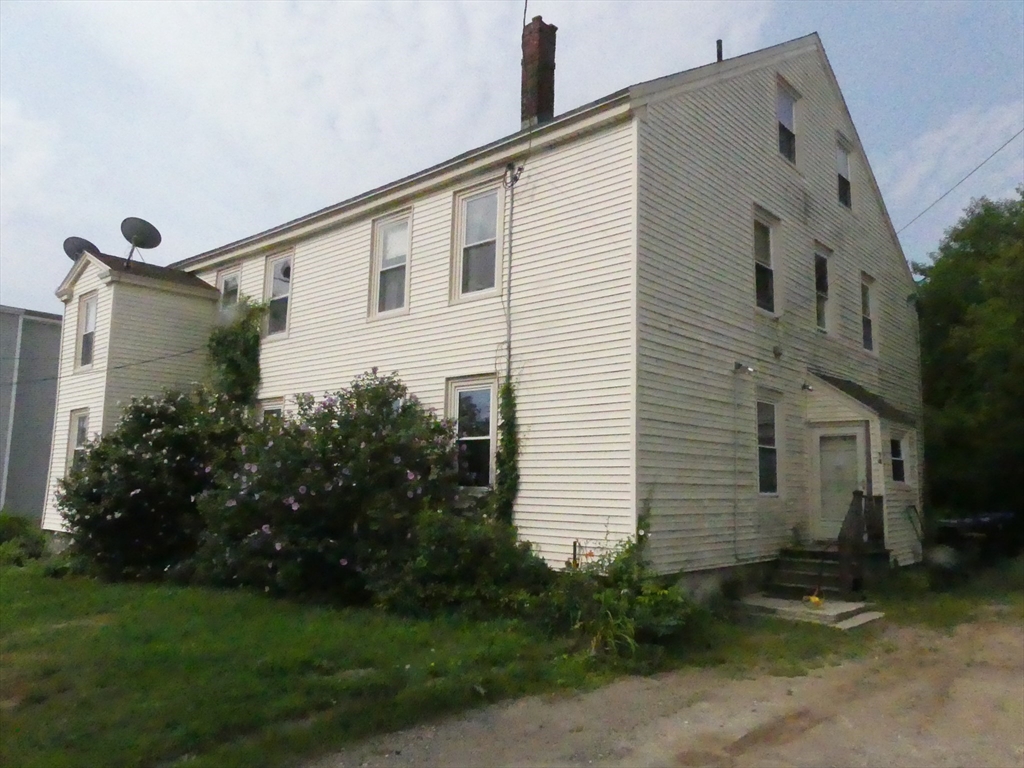 14 Summit Ave in Beverly