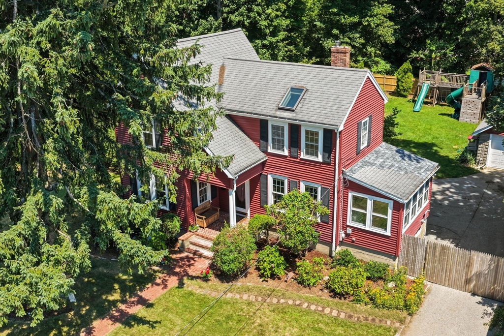 288 Union St in South Weymouth