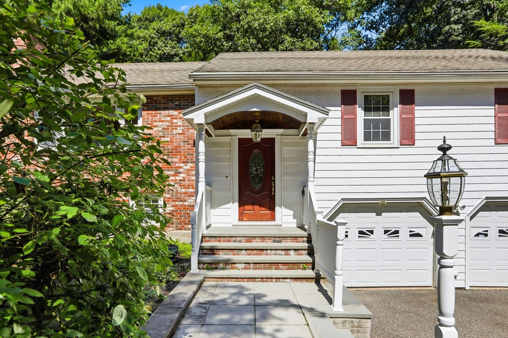 110 Thornberry Road in Winchester