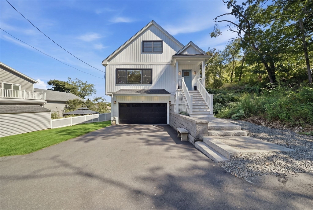 25 Margate Ave in Saugus