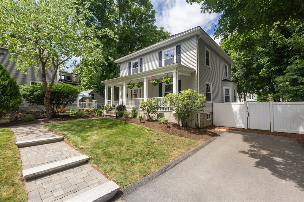 144 Salem Street in Reading