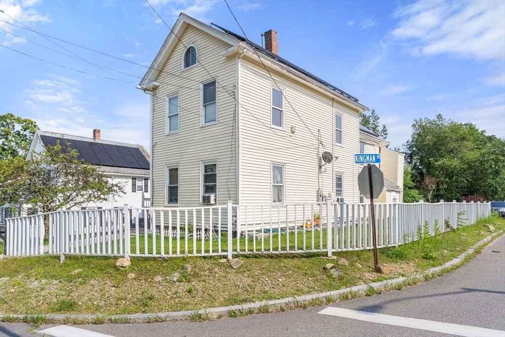 88 Granite St in Leominster