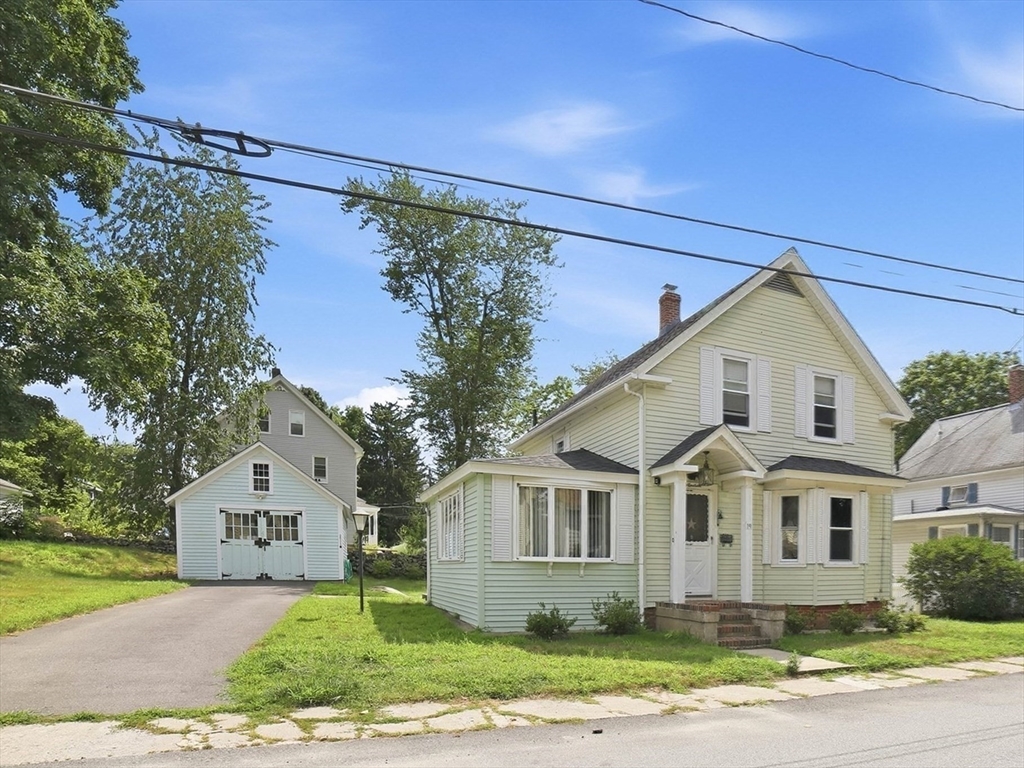 19 Park Street in Maynard
