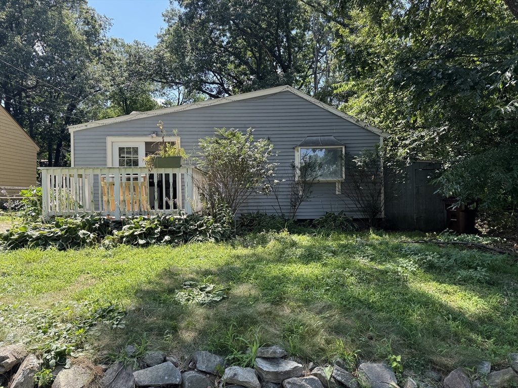 32 Hamilton Ter in Georgetown