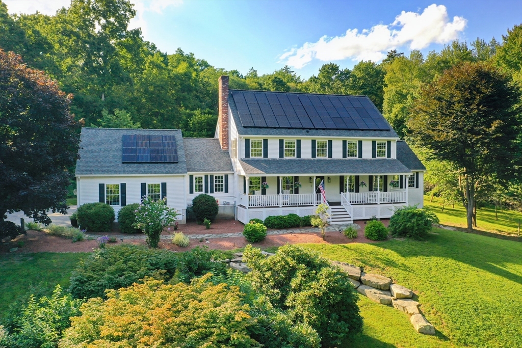 176 Spring St in Hopkinton
