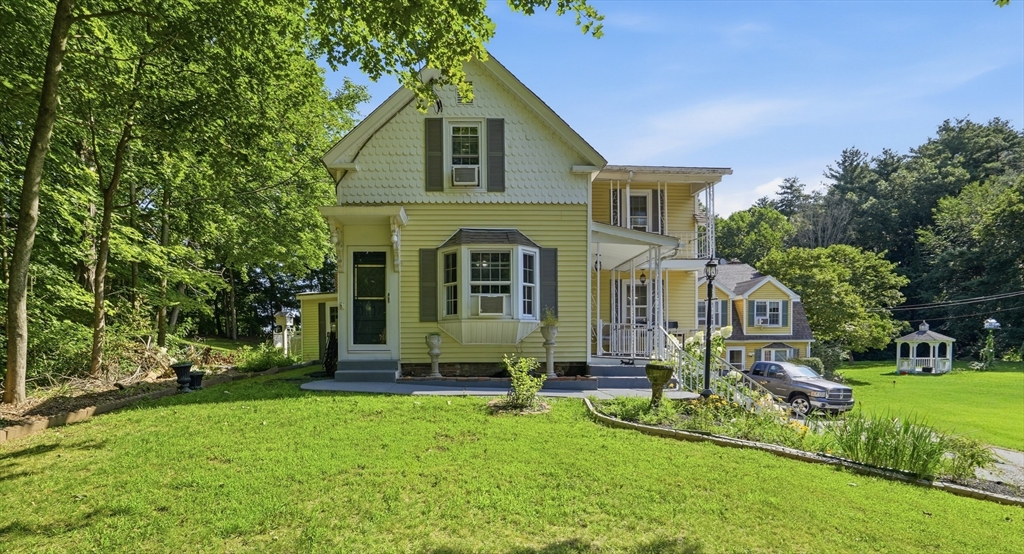 16 Allen Street in Northborough