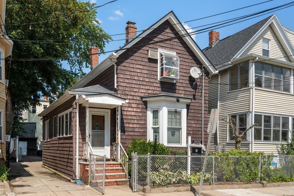 31 Everett Ave in Somerville