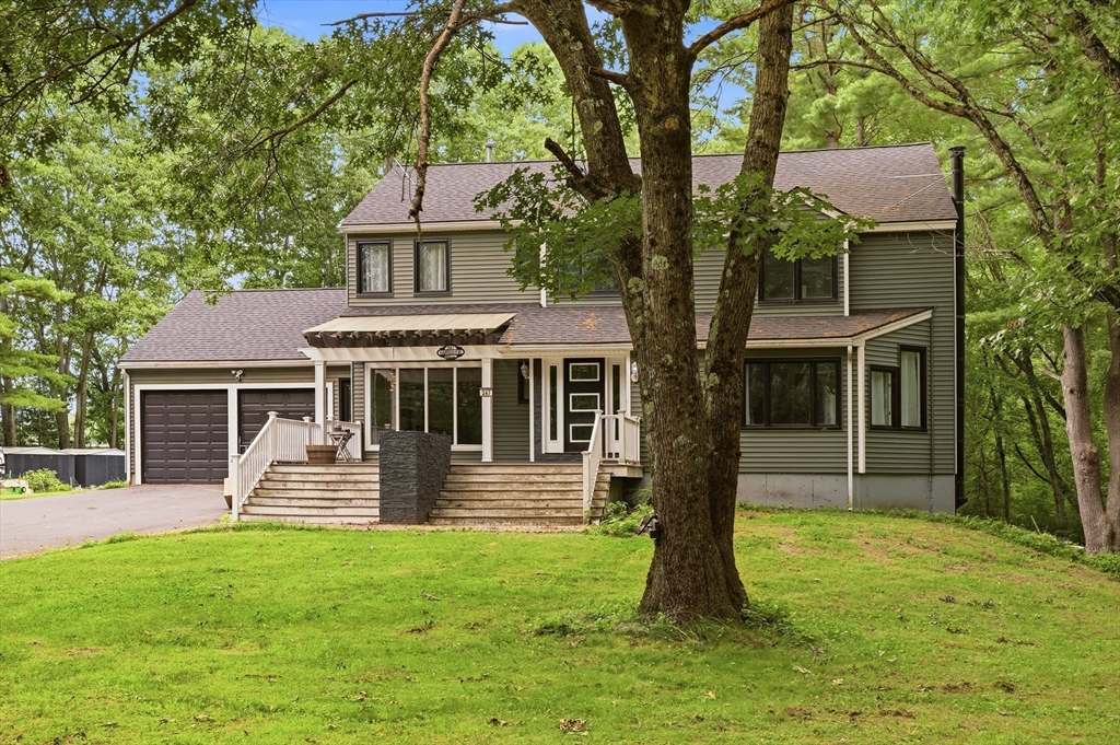 247 Hampstead St in Methuen