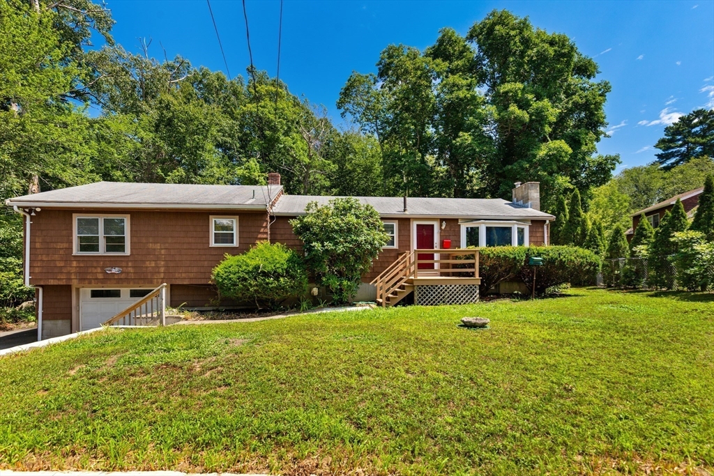59 Holly St in Gloucester
