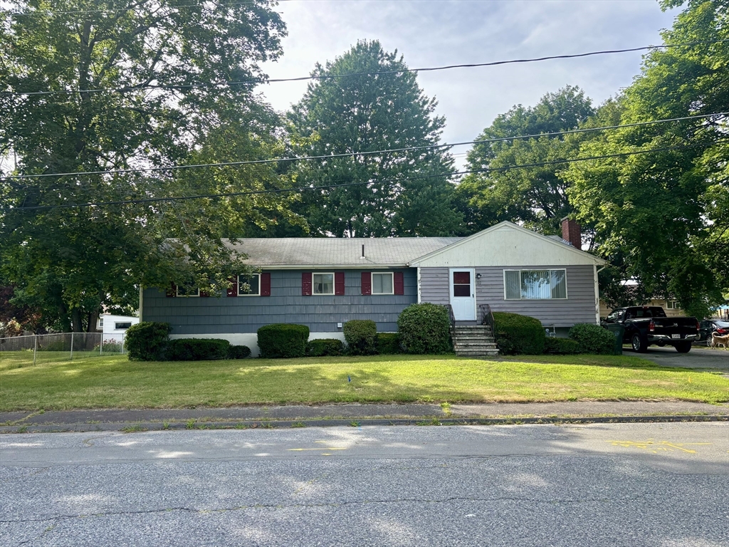 22 Hurley Cir in Marlborough