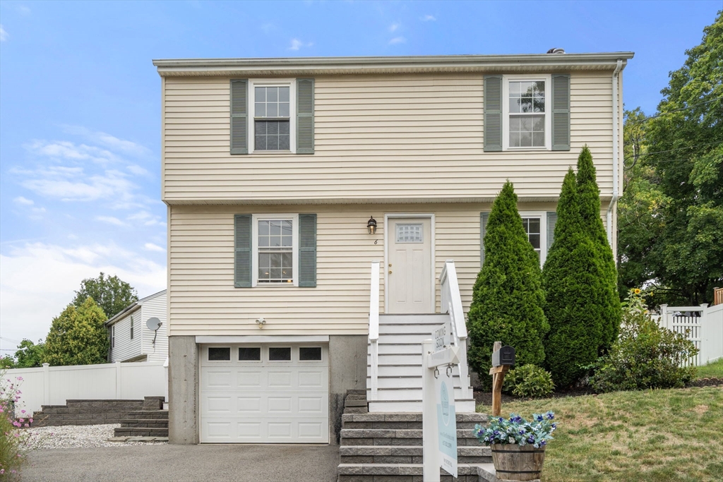 6 Tyler St in Hyde Park