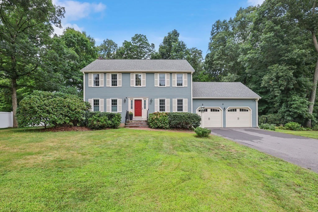 82 Achilles Way in North Attleboro