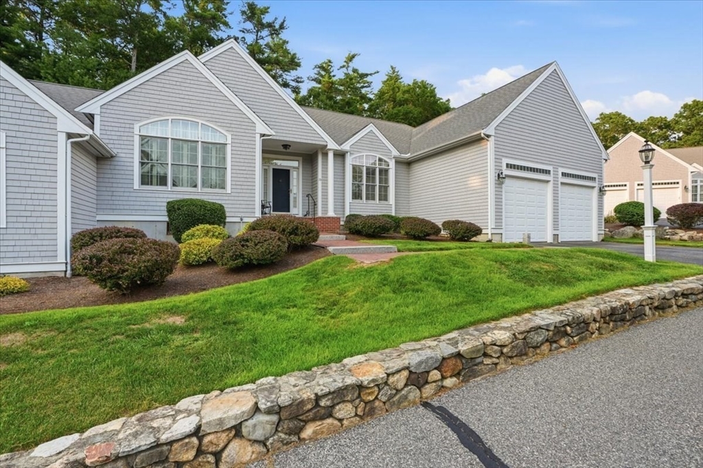 20 Samuel Curtis Way #20 in Marshfield