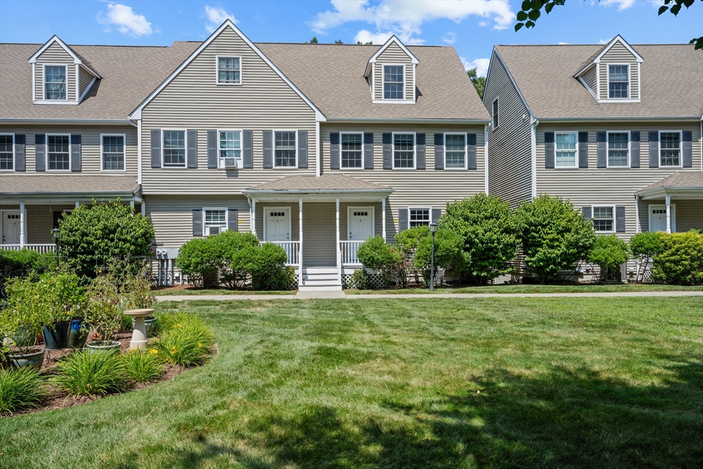 7 Dewey Street #4 in Natick