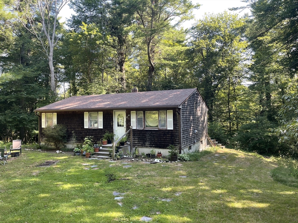 67 Slab Bridge Rd in Assonet
