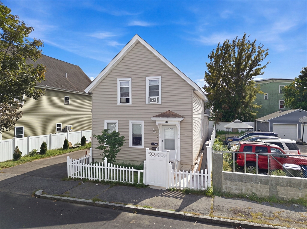 48 Washington St in Lawrence
