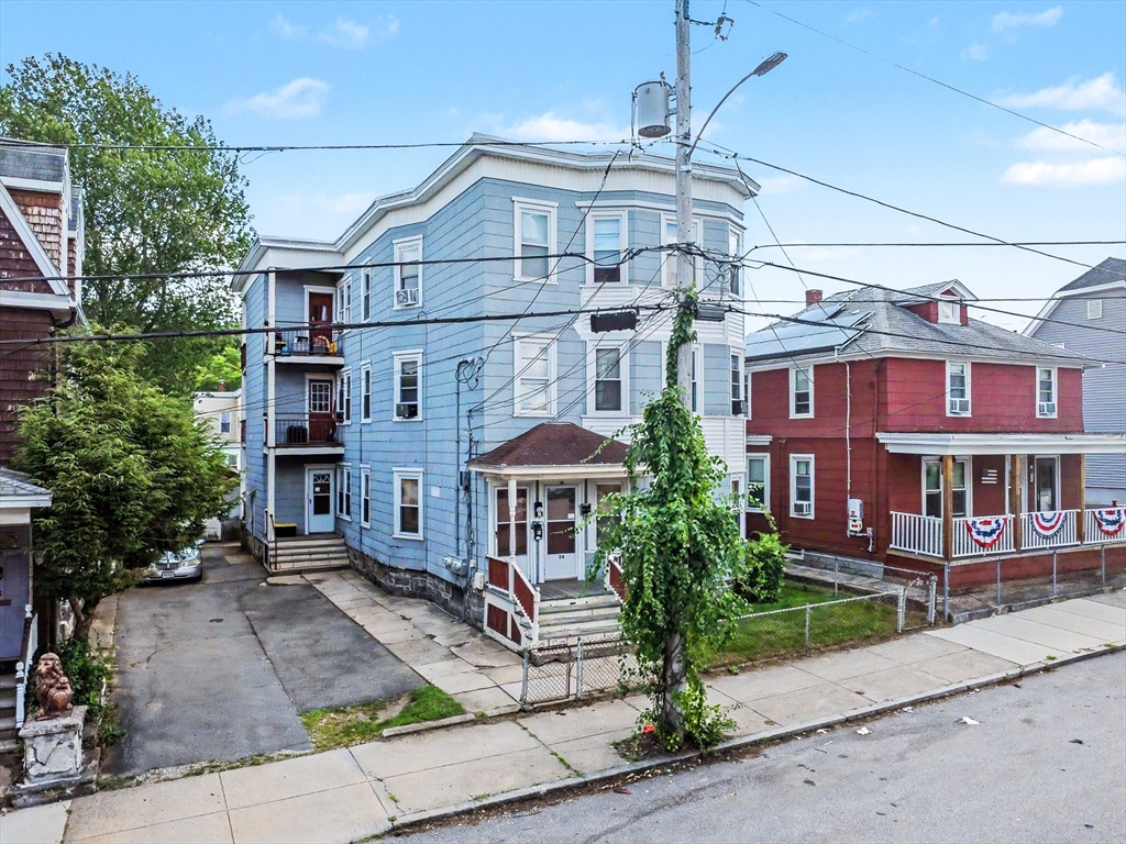 22-24 Hawley St in Lawrence