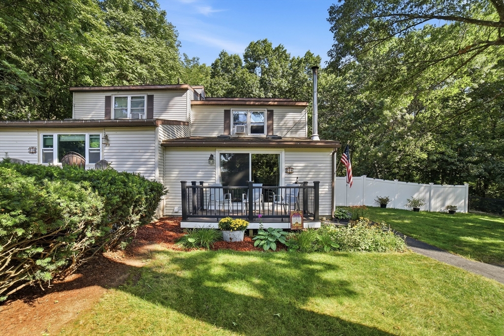 31-A Belcourt Rd in Worcester