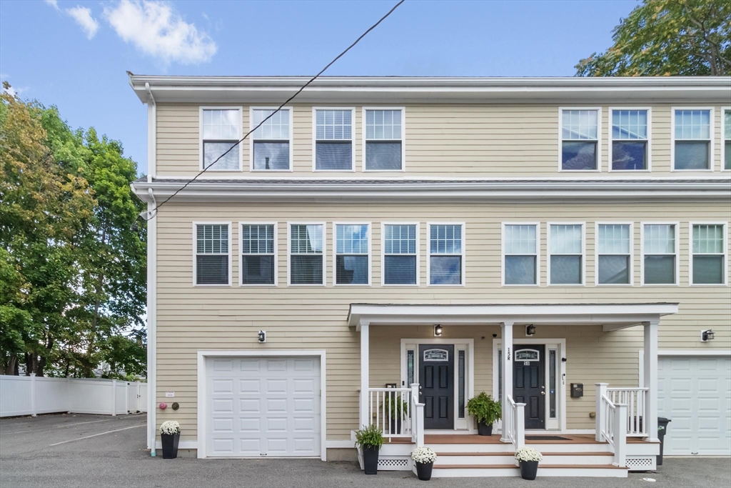 15 Sparhawk St #4 in Brighton