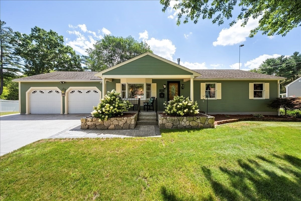 131 Pine Grove Ave in Bellingham