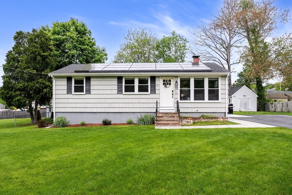 19 Burr Ave in Pembroke