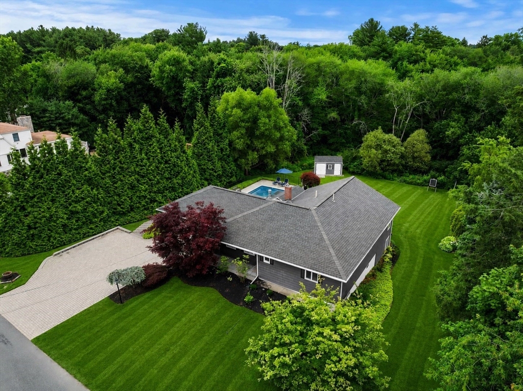 50 Holt Rd in Andover