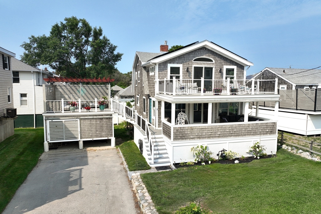 2 Wampatuck Way in Scituate