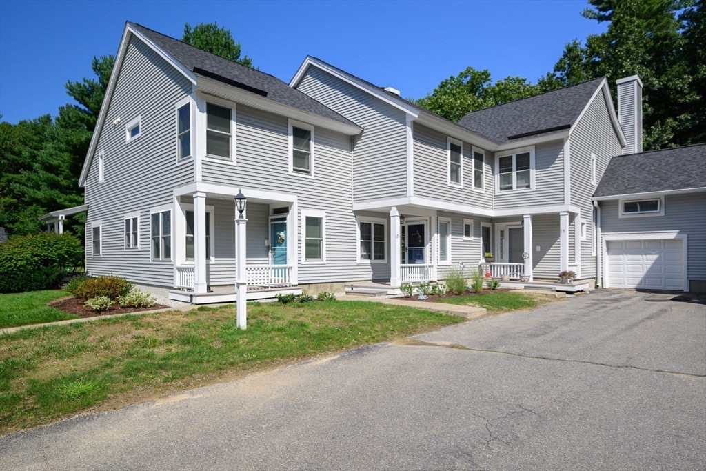 17 Walnut Court #17 in Rockland