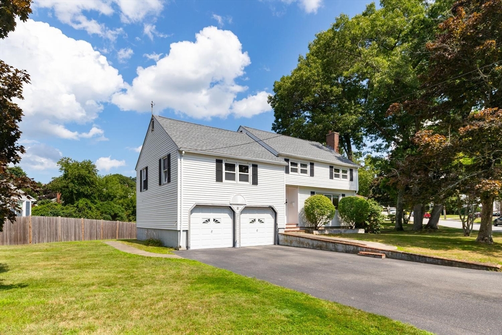 4 Mayflower in Stoneham