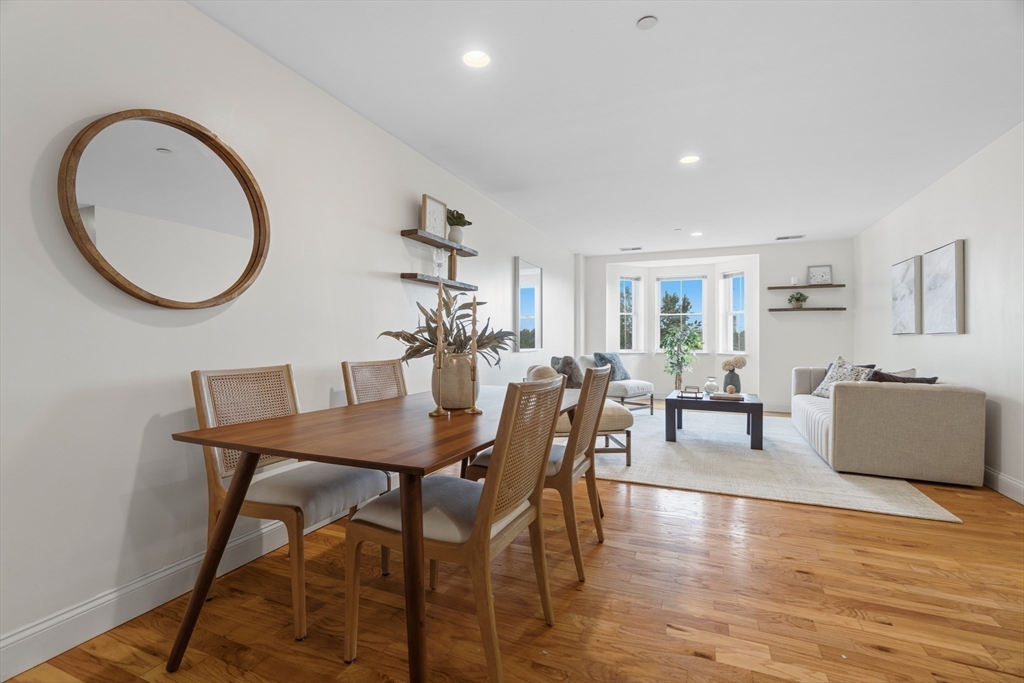 120 Wyllis Ave #310 in Everett