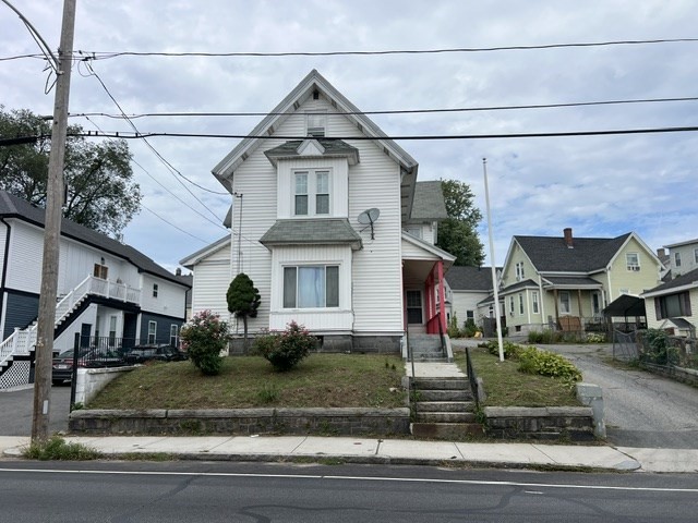 49 Liberty Street in Lowell