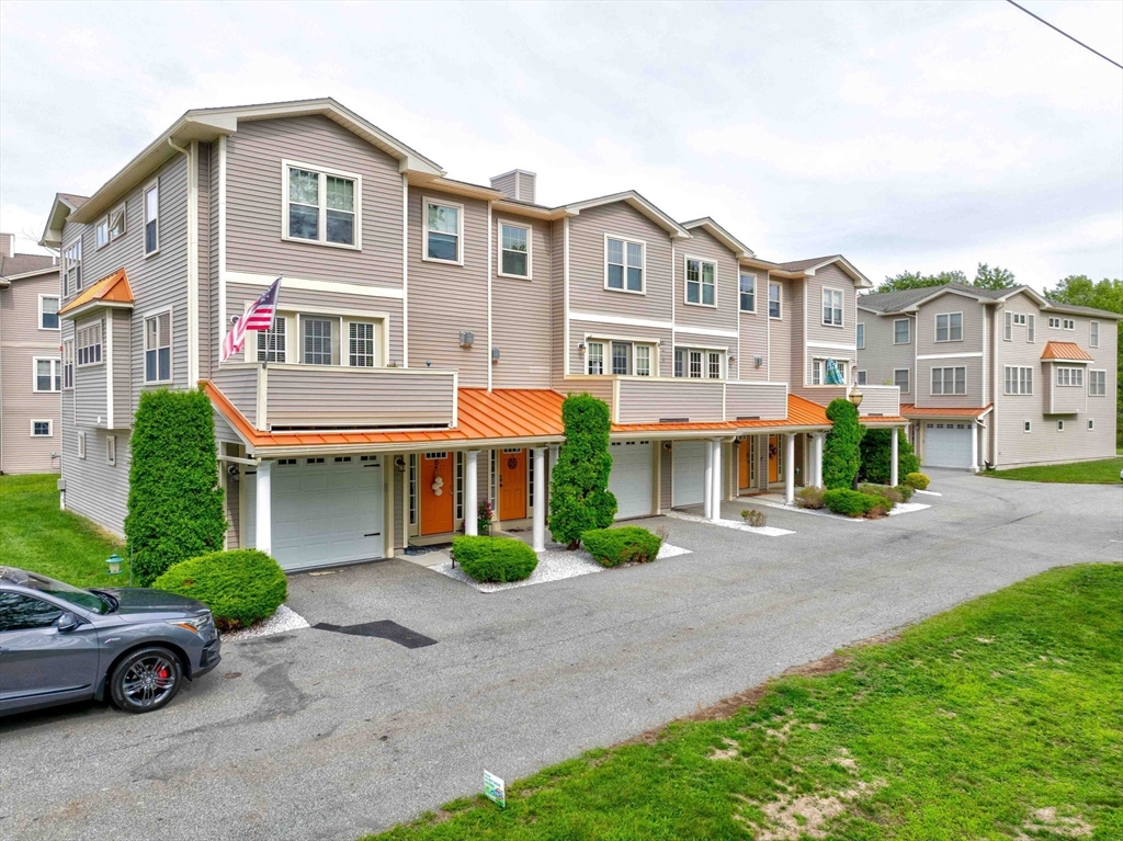 74 West St #13 in Attleboro