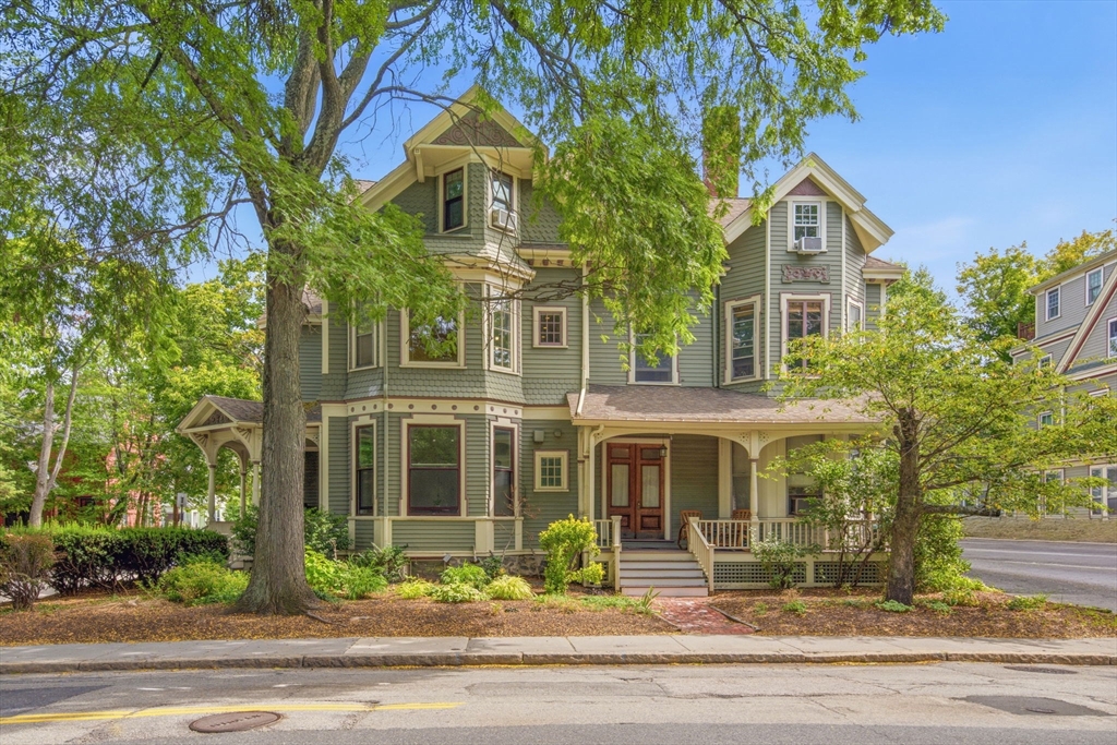 62 Cypress #1 in Brookline