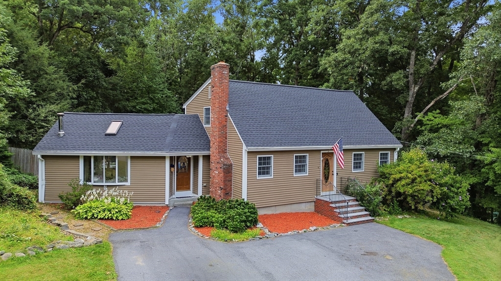 9 Westgate Rd in North Billerica