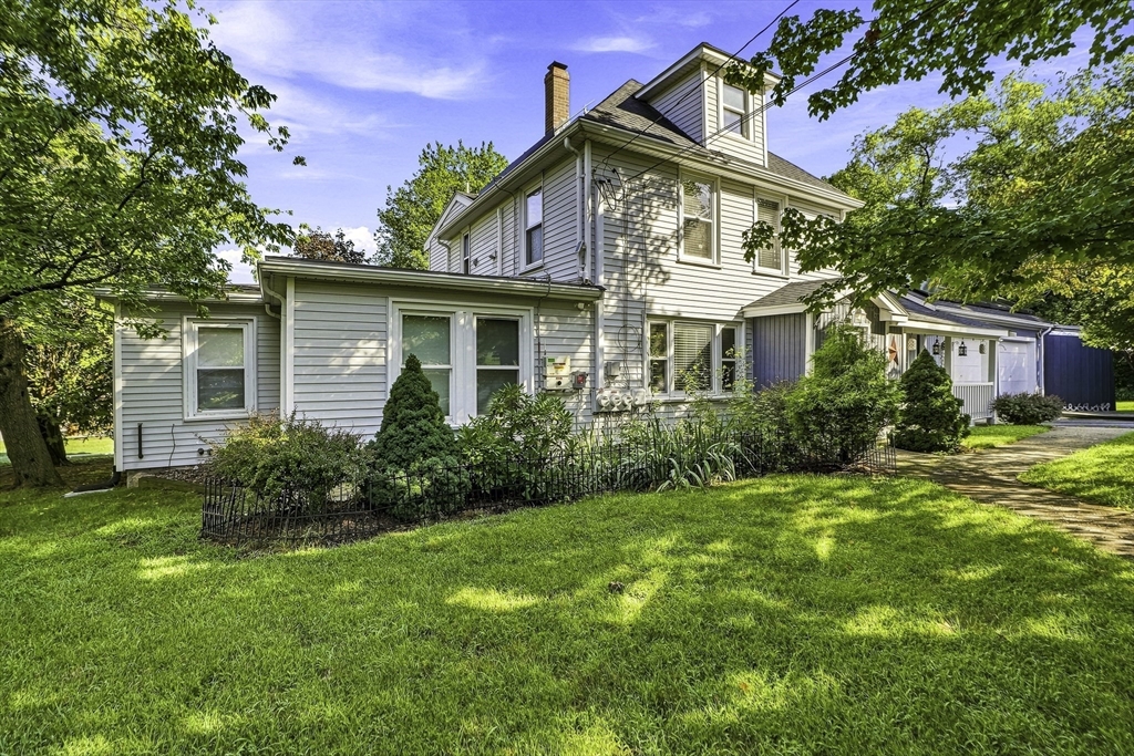 32 Carroll Street in Milford