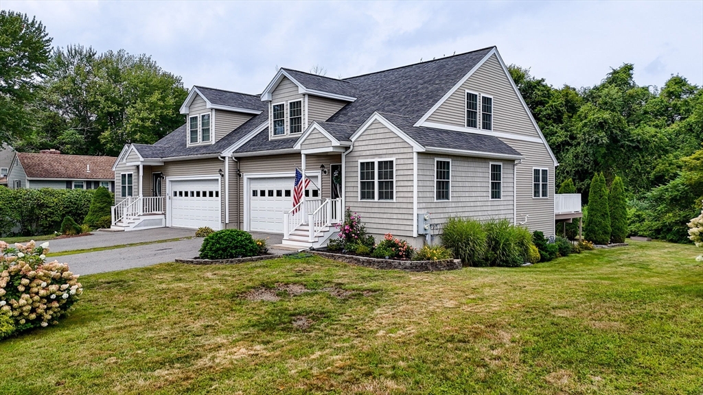 15 Whitney St #15 in Haverhill