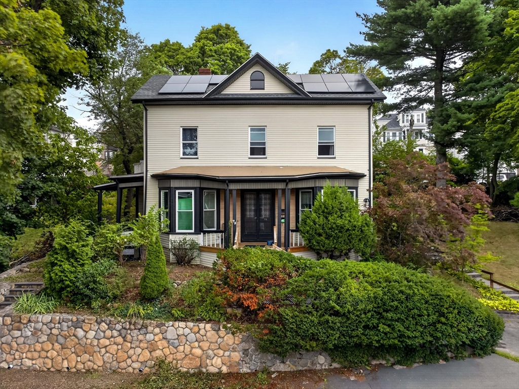 75 Harvard St in Chelsea