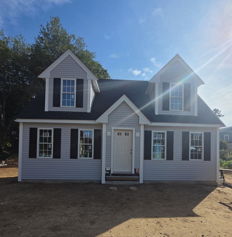 15 S Wind Dr in Plymouth