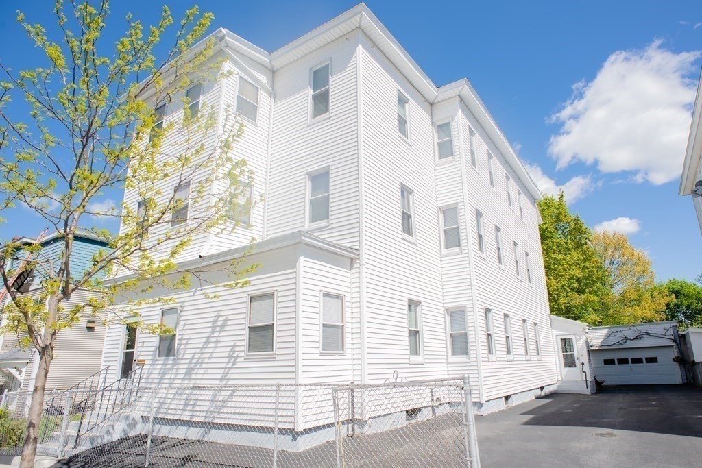 3 Aetna Street in Worcester
