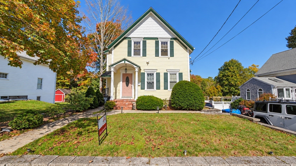 68 Jenkins Ave in Whitman