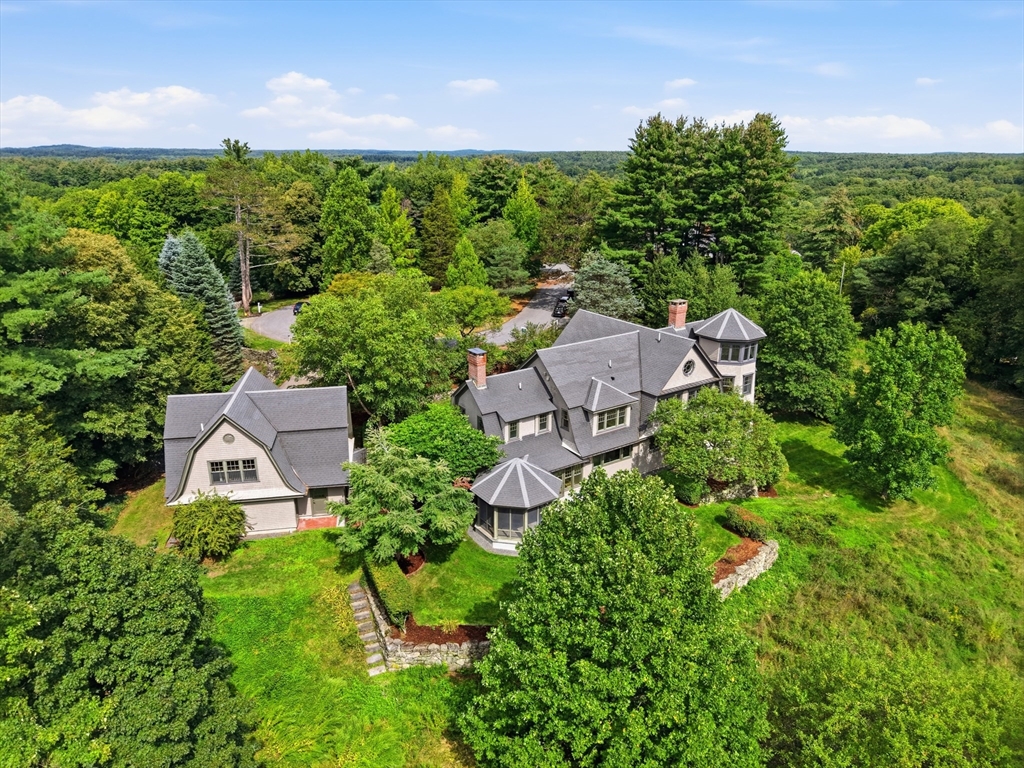 49 Willard Common in Concord