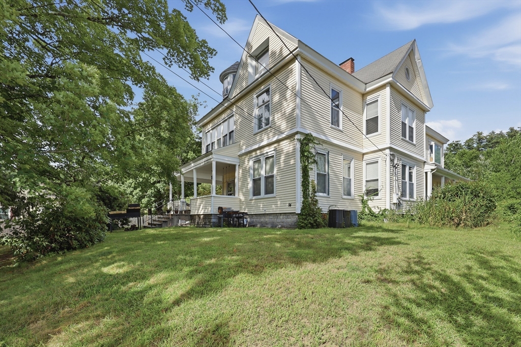 94 North Main Street in West Boylston