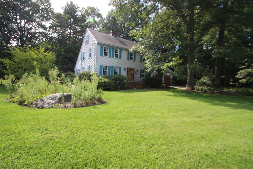 125 Boxwood Ln in Bridgewater