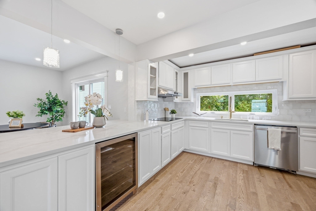 2 Summer Street Pl in Arlington