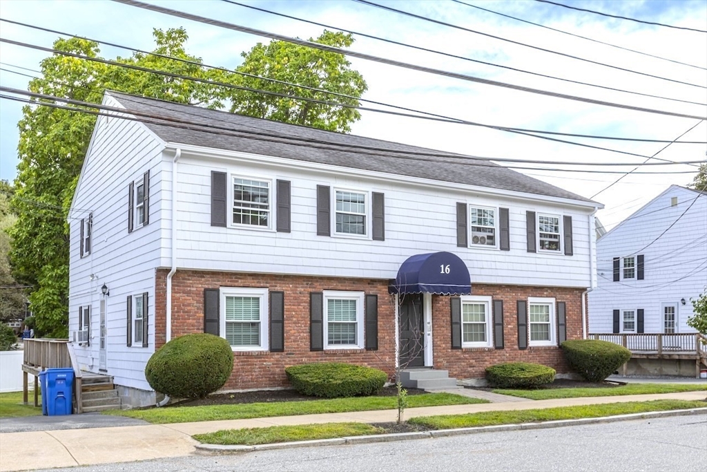 16 Richardson St #C in Wakefield