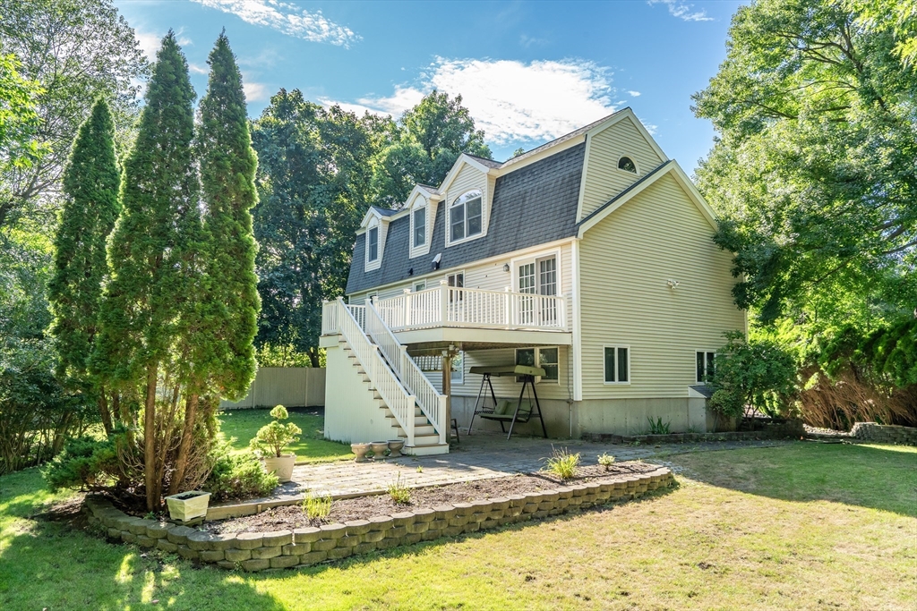 31 Wildmere Ave in Burlington