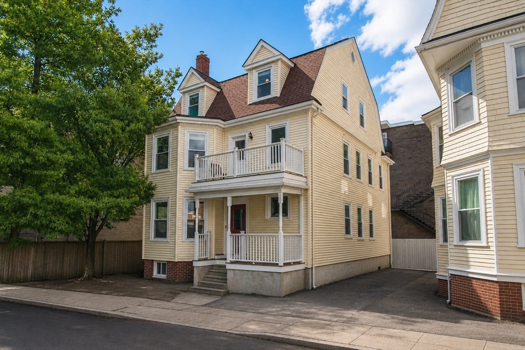 12 Saint Paul Street #3 in Cambridge
