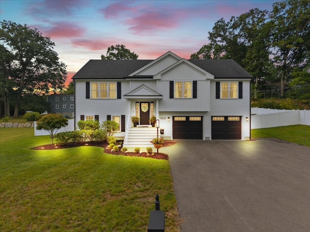 29 Phyllis Rd in Taunton